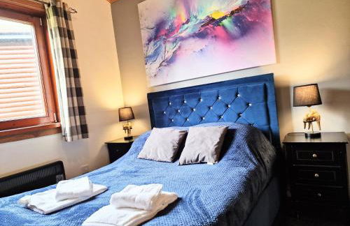 Kingfisher Lodge - Private Hot Tub - Infrared Sauna - Dog Friendly - Photo 8