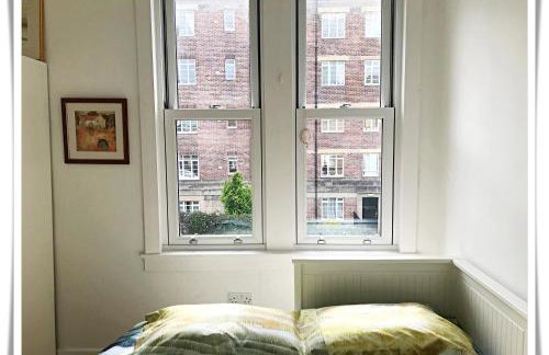 Spacious and modern 2 bedroom flat near the City Centre - Foto 12