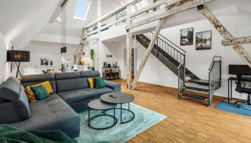 DND Design Loft I 170qm I Parken I Balkon I Workstation I Netflix I Kaffee I Waschmaschine I Trockner I Xbox I Ausblick - Foto 2