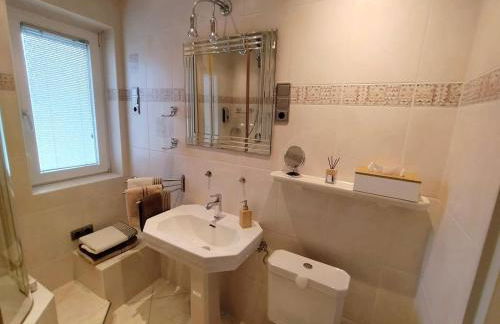 Casa Dami - Charmante Ferien- und Monteurwohnung in Flughafennähe - Foto 19