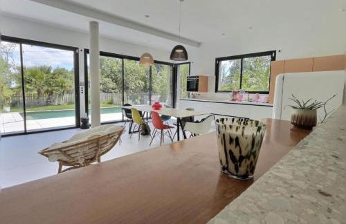 Villa Iris en Ardèche - Piscine Privée et Jardin - Foto 20