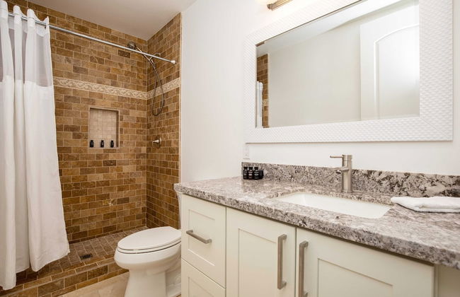 Malbec by Avantstay Incredible Estate w/ Panoramic Views & Bocce Ball Court! - Photo 21