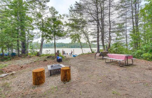 Private Dock and Deck Tranquil Dam Pond Cottage! - Foto 27