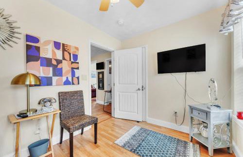 Charming Coastal Retreat in Bay St Louis home - Photo 21