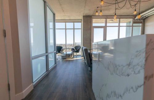 Modern Downtown SD Apartment Stunning City Views - Foto 16