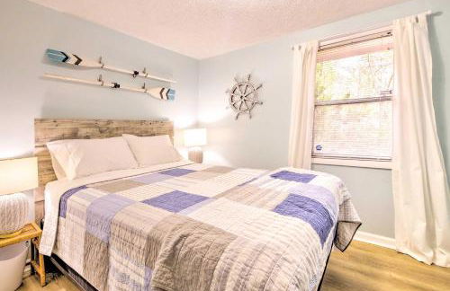 Walk to Ocean Home with Fire Pit in Atlantic Beach - Foto 24