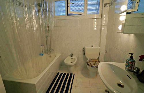 Apart 2 terrazas para 4 personas Bilbao centro - Foto 40