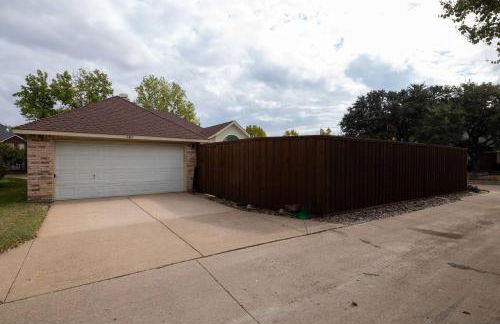 Pool, Games & World Cup Fun for the Whole Family - Foto 14