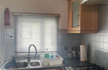 Immaculate 2-Bed Lodge in Monreith - Photo 9