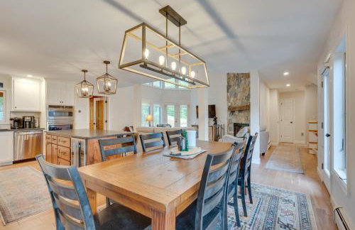 Ski-in Condo with Hot Tub on Burke Mtn Slopes! - Foto 10