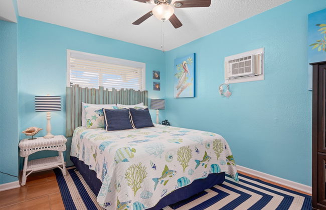 Off the Charts by Miss Kitty’s - Foto 13