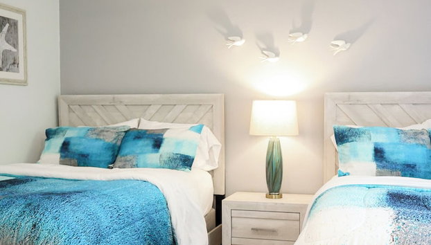 Oceanside Beach Condos - Photo 4, Room