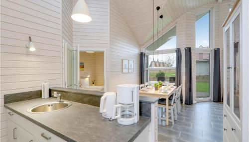 Amazing Home In Krems Iiwarderbrück - Foto 5