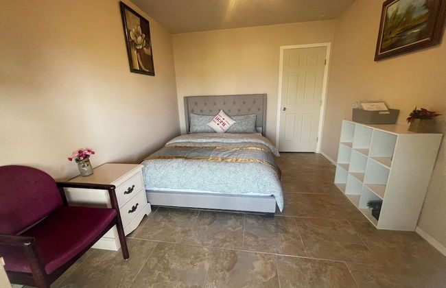 Downtown Private Villa within Four Seasons - Photo 2