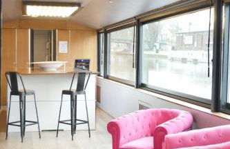 Péniche ! Amours Le Dô Karina Bisch 2019 - Foto 10