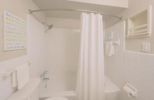 Saltwater Pool 2BR Near Galleria Walkable, Stylish & Central Marquee Uptown - Foto 14