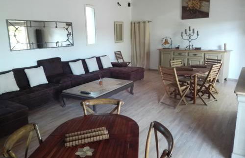 HELLO Location 15 personnes Draguignan - Foto 9