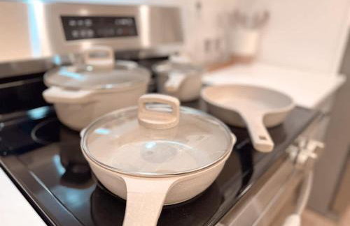 Alluring Studio - DT - DeepEllum - LowerGreenville - Photo 15