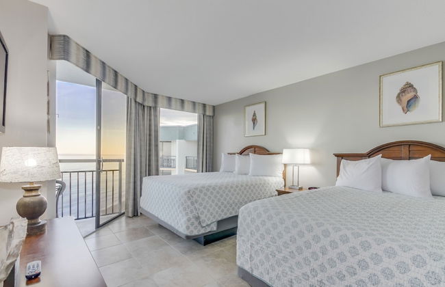 Ocean Front Condos at Patricia Grand - Foto 4