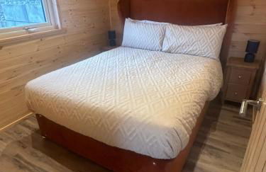 Croft 52 Cabins - Photo 11