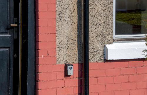 Private Entrance GF 2 bed flat near Renfrew Centre - Pass the Keys - Foto 12