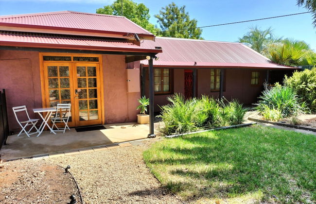 Unique Cottages Gawler - Photo 10