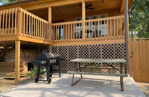 Lakefront Oasis with Private Boat Dock on Lake Palestine - Foto 28