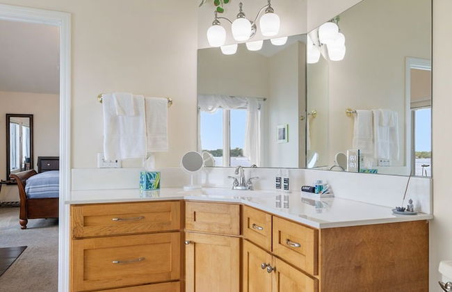 The Giraffe House - Photo 34