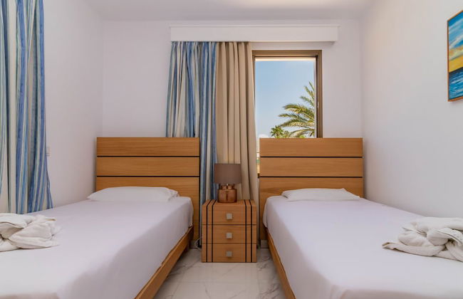 Rododafni Beach Apartments - Foto 16