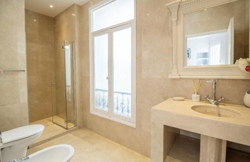 Semiramis - Photo 15