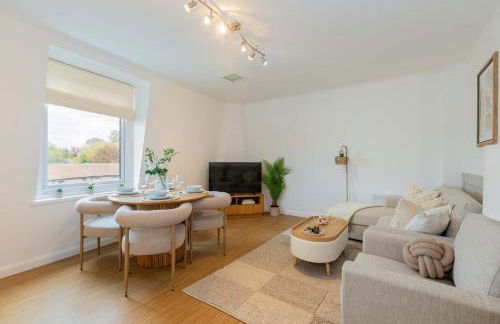 Stylish 2BR Apartment in Central Eton - Foto 13