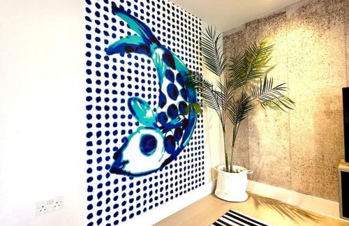 Super Modern New 2 Bedroom Apartment - Next to the Beach - Great Location - Fast WiFi - Smart TV - sleeps up to 4! Close to Purbeck, Corfe Castle, Sandbanks, Poole & Bournemouth - Foto 17