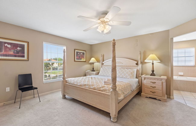 6 Bedroom Premium Home With Pool, Spa and Games Room #800 - Photo 3