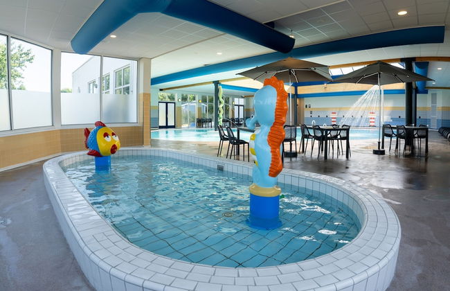 Thatched Holiday Home With two Bathrooms Near the Sea - Foto 7