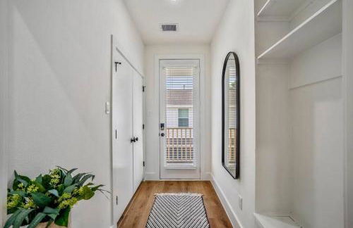 Nestled Nook Studio #2 @ East End Revitalized - Foto 7