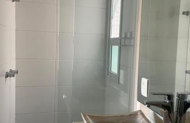 Apt Pé na Areia Floripa - Praia dos Açores - Churrasqueira na Varanda e Piscina - Foto 23