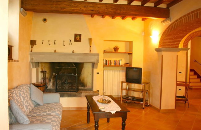 Private Villa with AC, private pool, WIFI, TV, terrace, pets allowed, parking, close to Arezzo - Foto 7