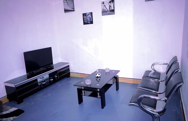 Spendwise Lodge and Apartments - Foto 3