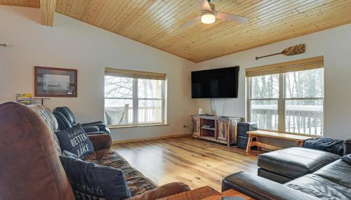 Game Room and Dock Lakefront Park Falls Getaway - Foto 5