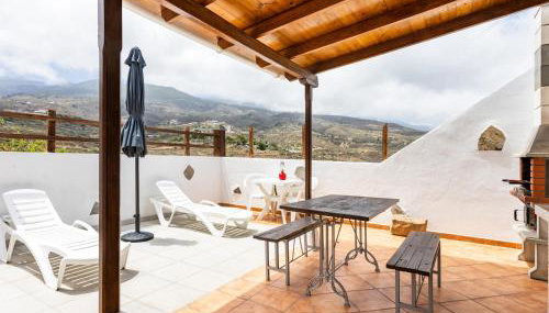 Live Arico El Cortijo Casa Rural con Solarium y Terraza - Foto 4, sunbed