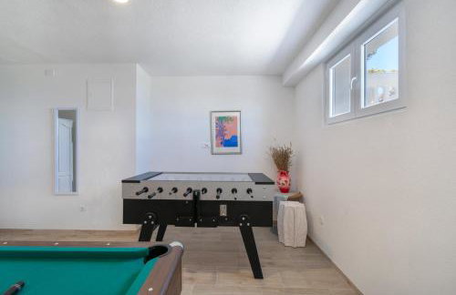 Villa with Sea View - Private Heated Pool - Foto 27