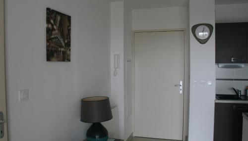 T2 moderne avec terrasse proche de la plage - Foto 4, Lobby or reception