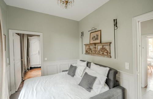 AC 3bds Apt with arc de triomphe view & terrace - Foto 19