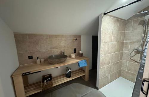 Domaine de Verteilhac Le Jardin de Clémence, 6 personnes piscine chauffée - Foto 11