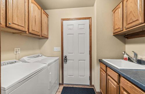 Family-Friendly 5BR House by the Lake - Foto 36