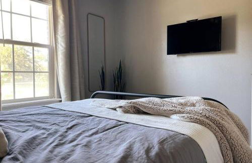 McKinley House Prime - Pool, Patio and Garage - Photo 23