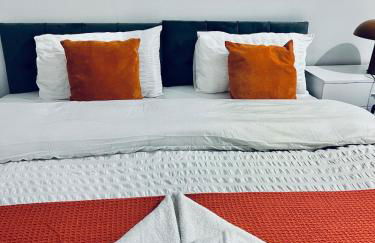 2 Bed Ground Floor Apt - outdoor access in Strood F2 - Photo 9