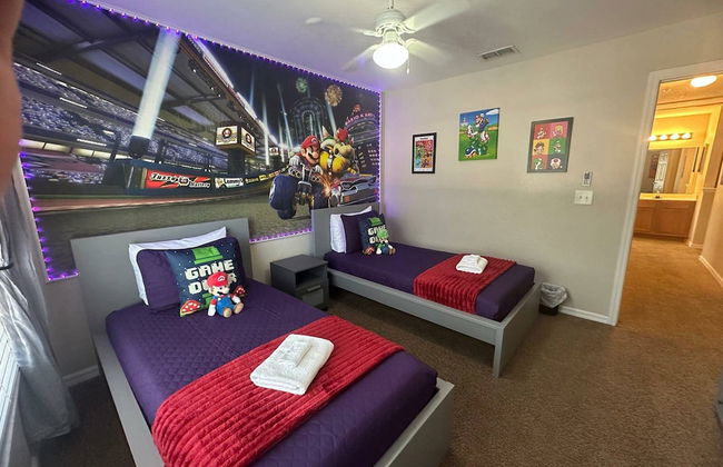 Charming Townhouse Near Disney - Photo 30