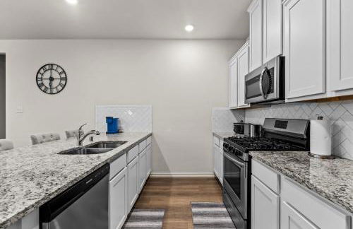 Single-level Home Game Area Ideal for Long Stays - Foto 23