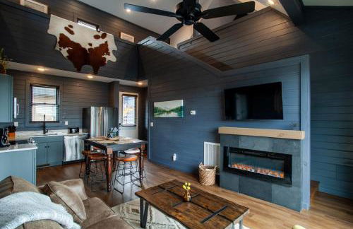 Chalet Amelia Lake View HotTub Fireplace Arcade - Foto 11